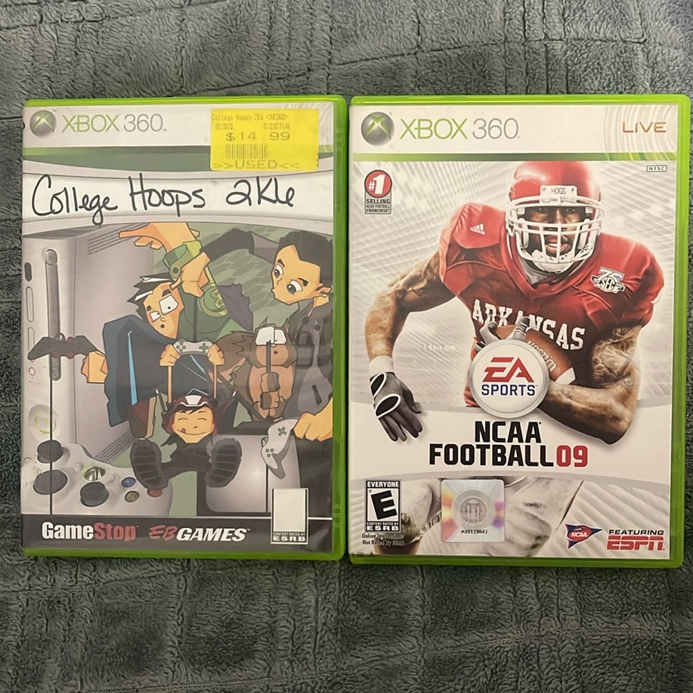 College Hoops 2k6 & NCAA Football 09 Xbox 360 Video Games